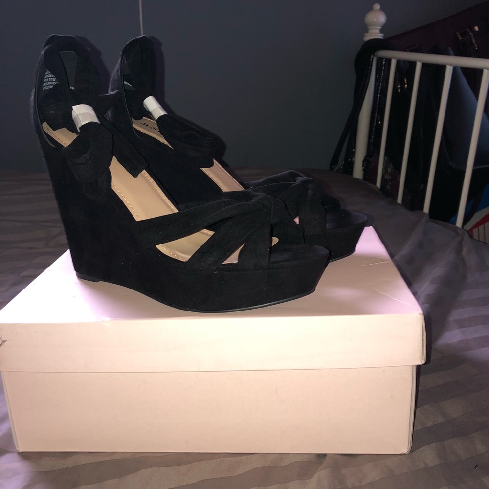 Black Suede Wedge